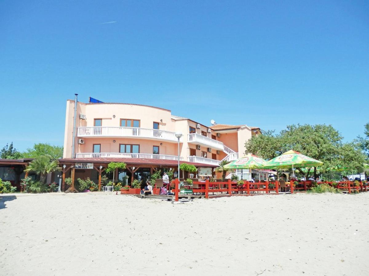 Apartments Real - 10 M From Sea Medulin Exterior foto